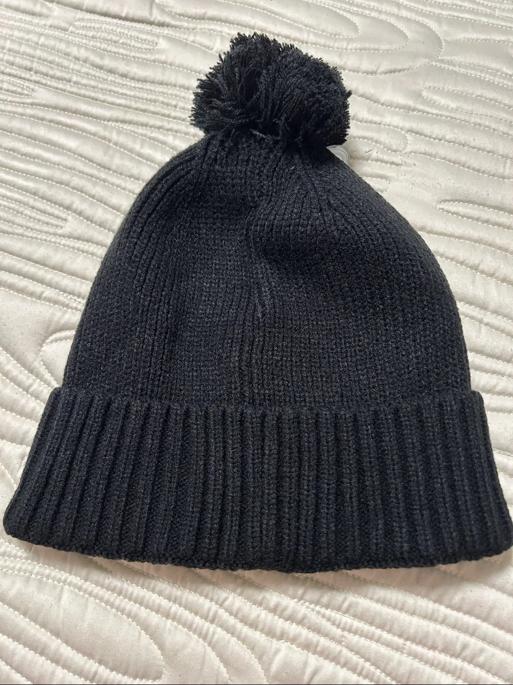 Kids Minecraft Black Pom Beanie with Green Pixel Character-Size L/XL-Winter-NEW